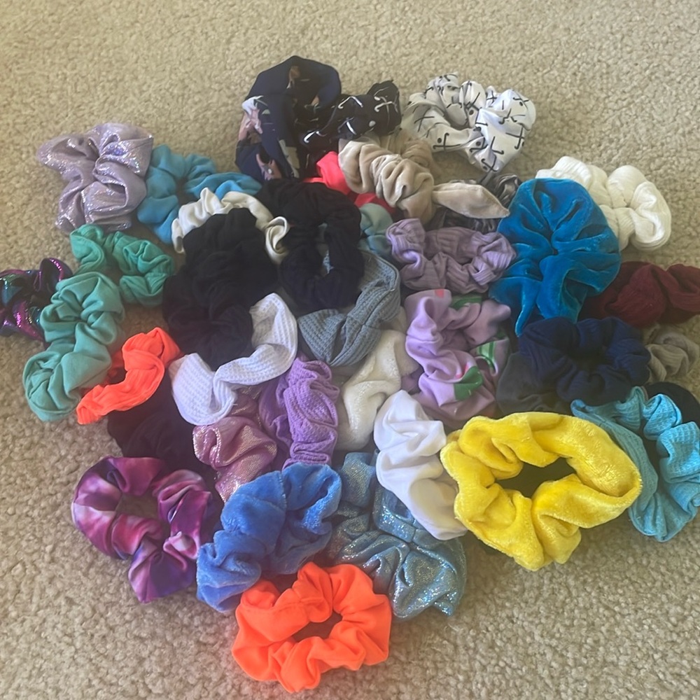 Set of scrunchies.